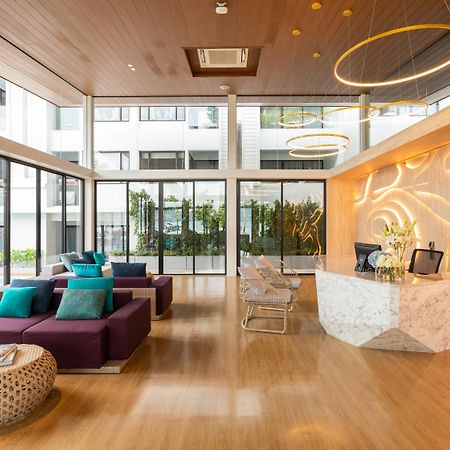 Liv Hotel Phuket Patong Beachfront Exteriér fotografie