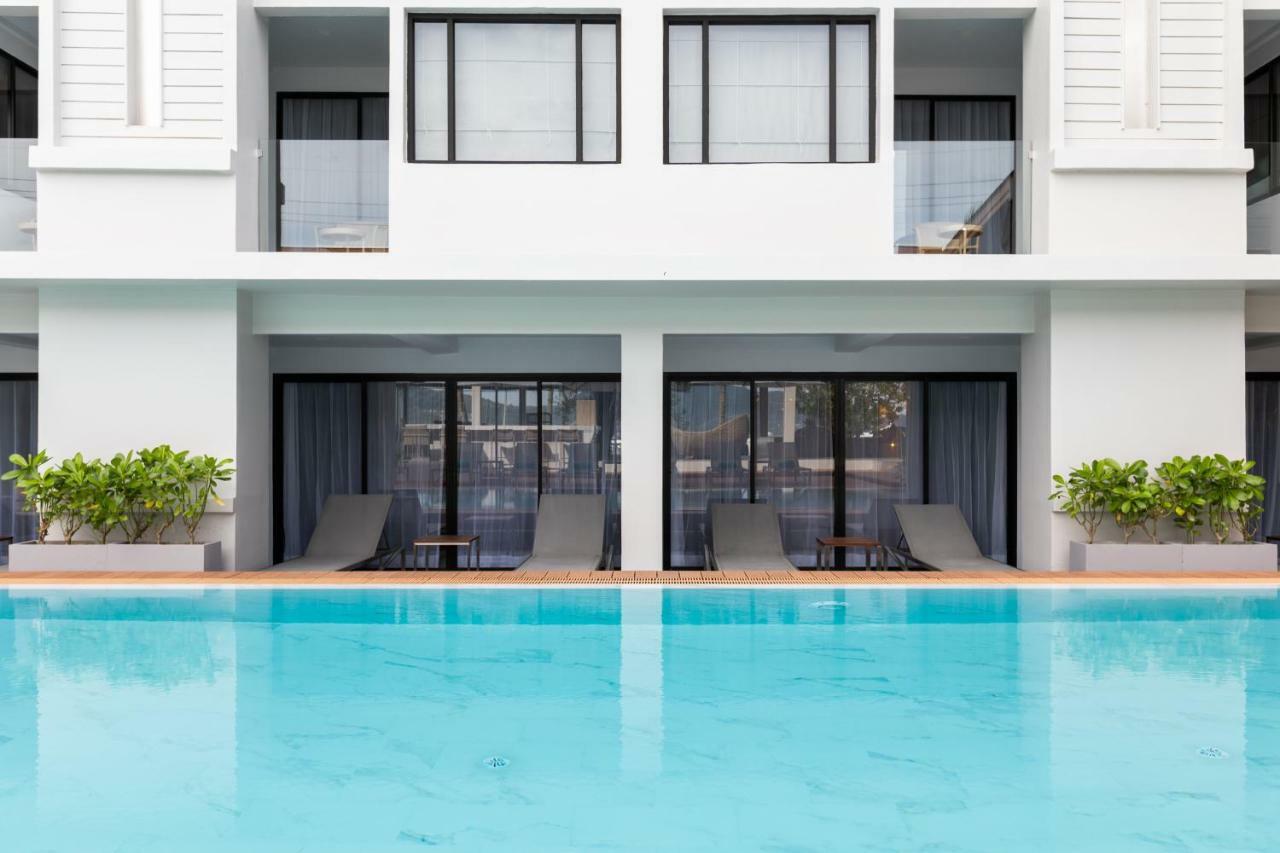 Liv Hotel Phuket Patong Beachfront Exteriér fotografie